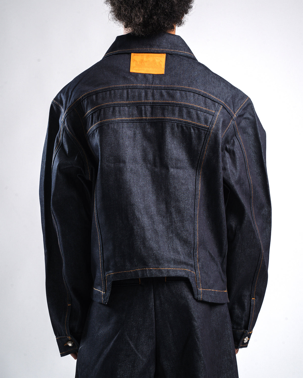 DARK INDIGO 14OZ RAW DENIM HOOKED JACKET - Karmine