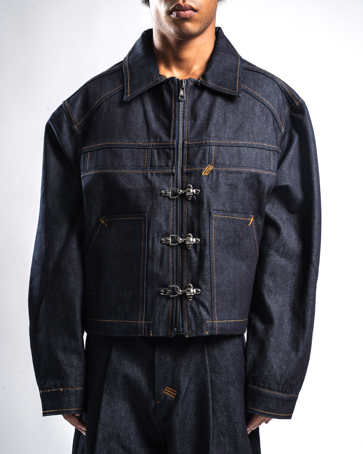 DARK INDIGO 14OZ RAW DENIM HOOKED JACKET - Karmine