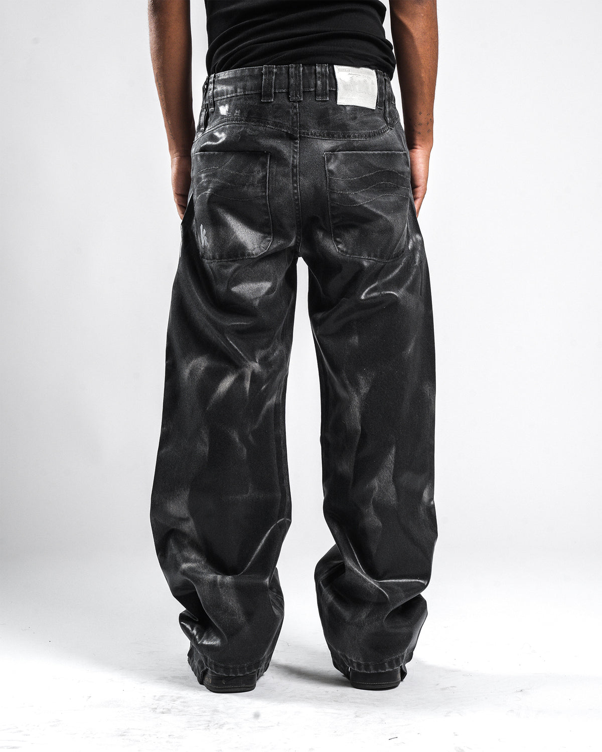 TAILWARD BLACK LUCYD SK1N - Karmine