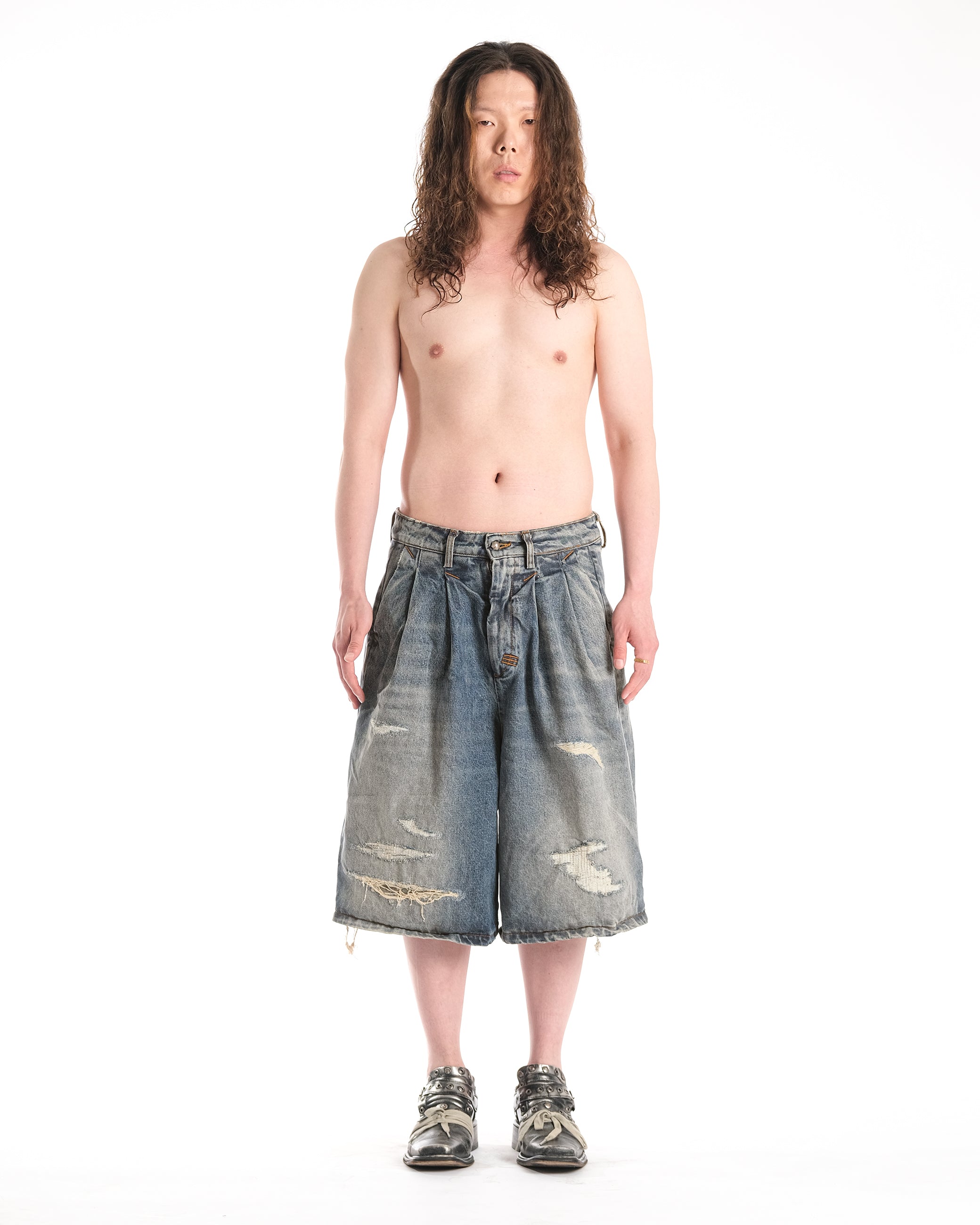 DOUBLE PINCES MINERAL WASH SHORT - Karmine