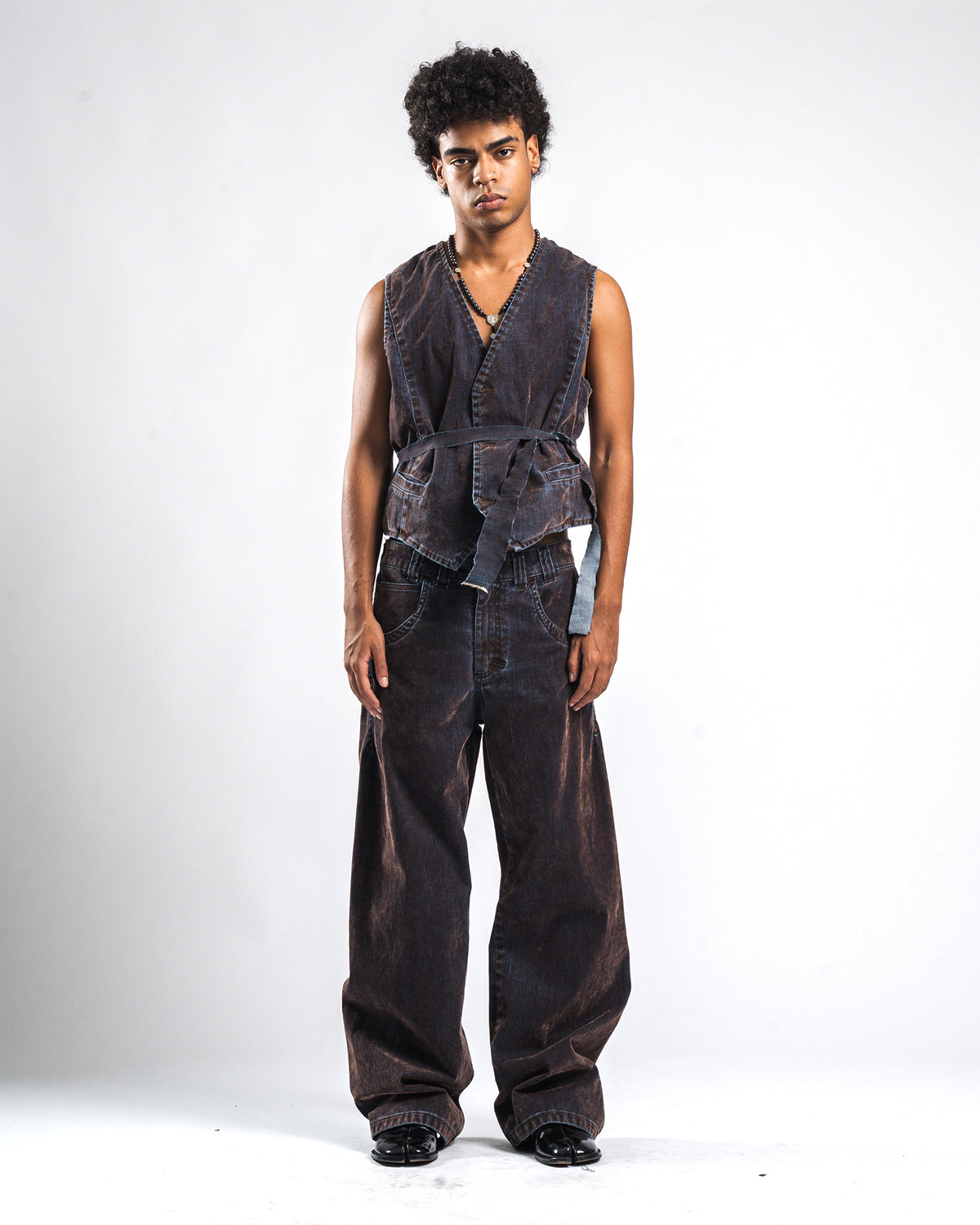 TAILWARD CORROSION BROWN FLOCK - Karmine