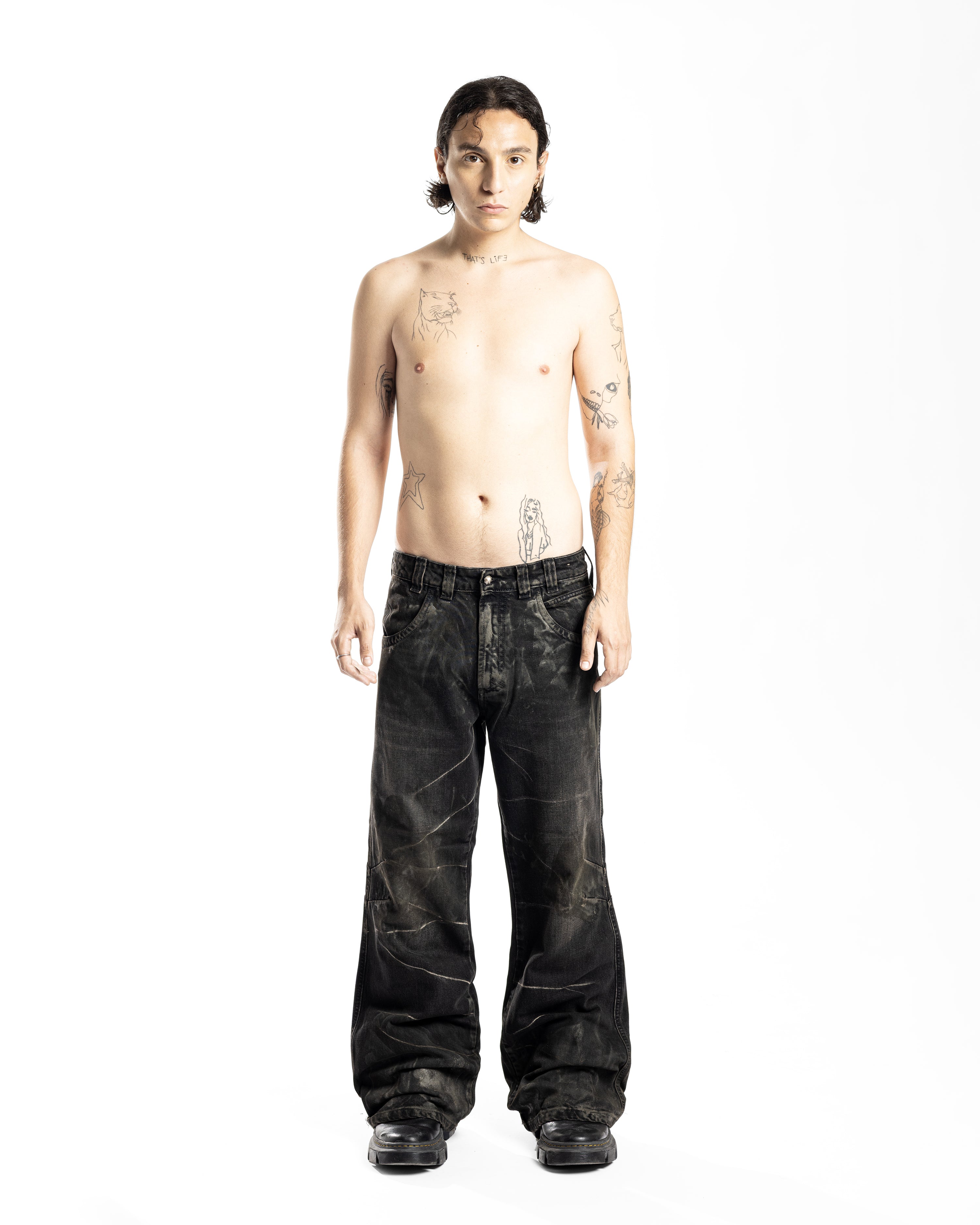 FLARED BLACK MUD JEANS - Karmine