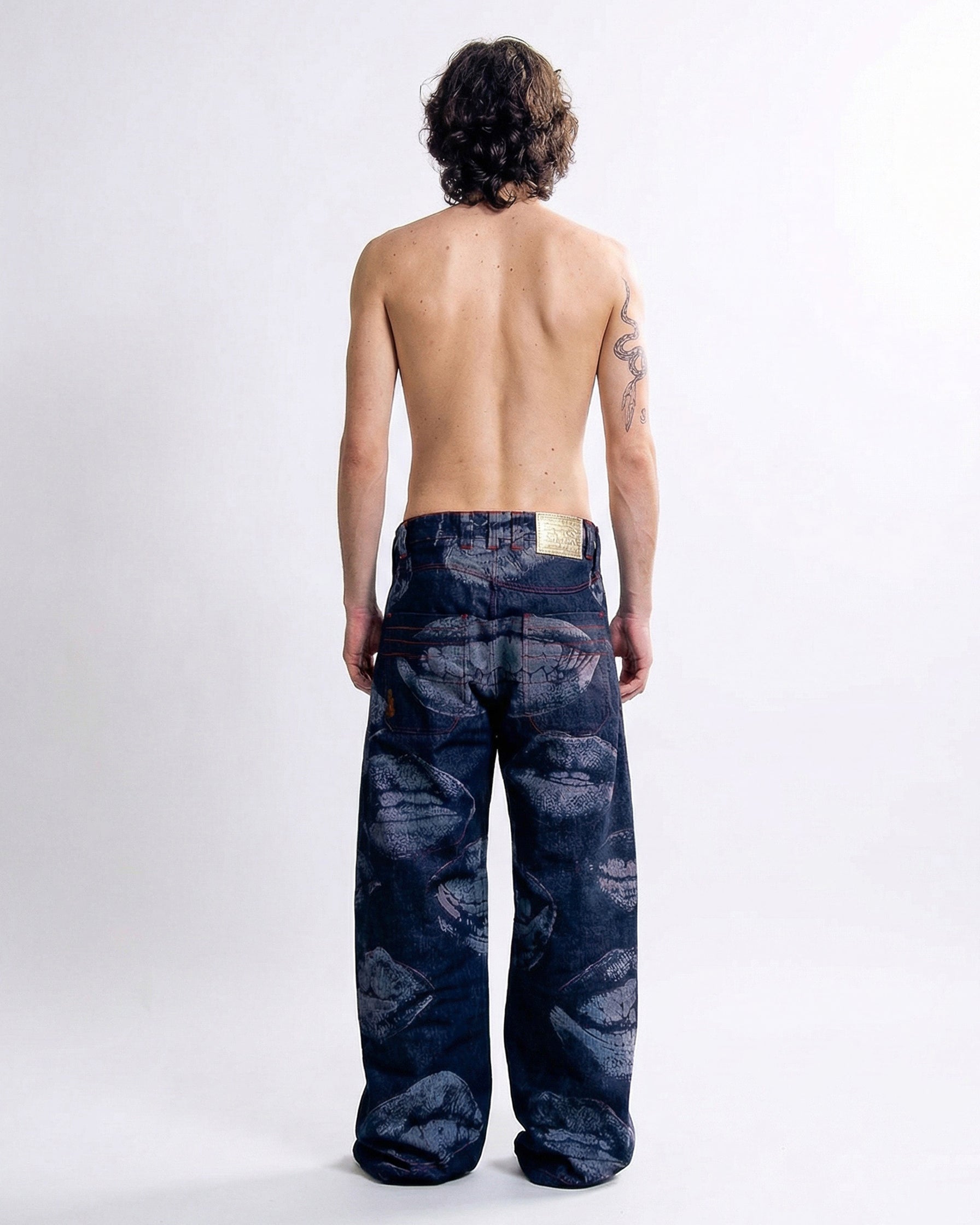 JEANS - KARMINE X ARSENYCO X ROBERT EUWE - Karmine